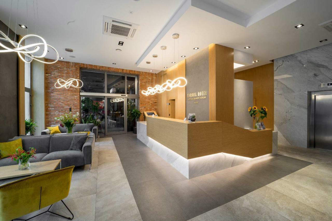 Korona Gold - Korona Hotel Вроцлав Екстериор снимка