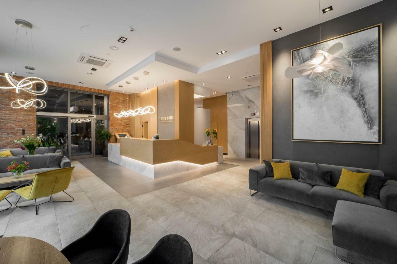 Korona Gold - Korona Hotel Вроцлав Екстериор снимка